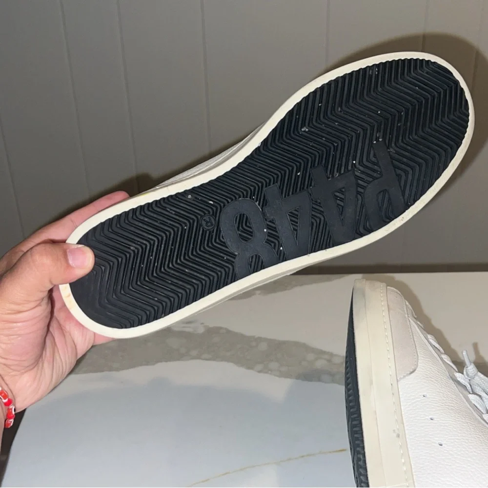 P448 Cream Leather Sneaker